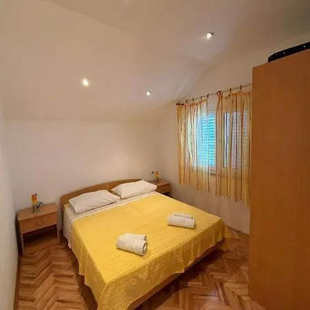 Apartment With A Parking Space Bol, Brac - 12980
